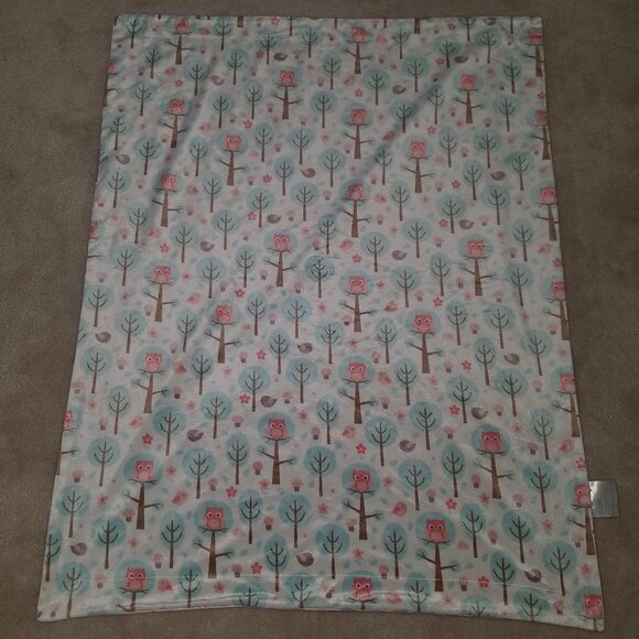 RN 119741 Pink OWLS Fleece Baby Blanket Reversible Lovey Bird Blue Trees Flowers - Picture 4 of 5
